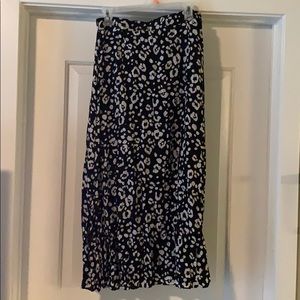 Midi leopard print skirt